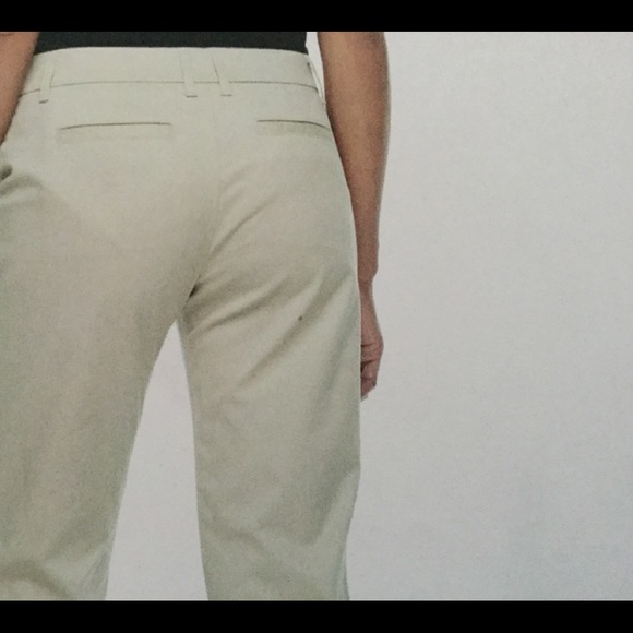 Craft& Barrow- Women Gray Effortless Stretch Capri - Picture 2 of 11